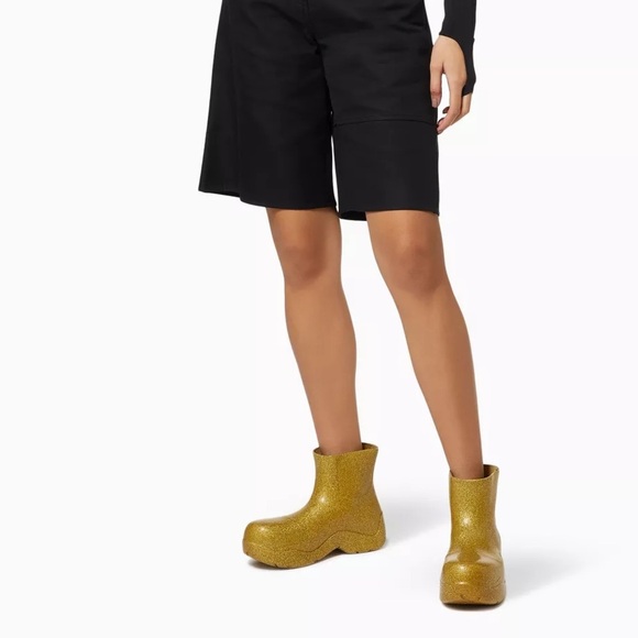 BOTTEGA VENETA Puddle Glitter Monobloc Chelsea Rubber Boots Gold Sz 39 EU/9 US - Picture 4 of 13